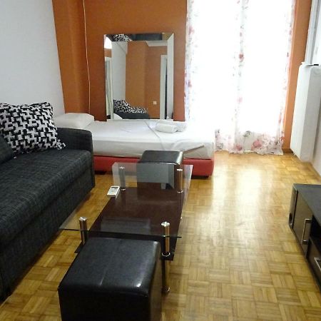 Down Town Comfort Apartment Atenas Exterior foto