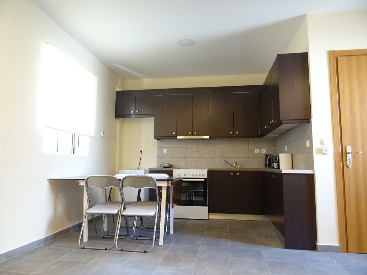 Down Town Comfort Apartment Atenas Exterior foto